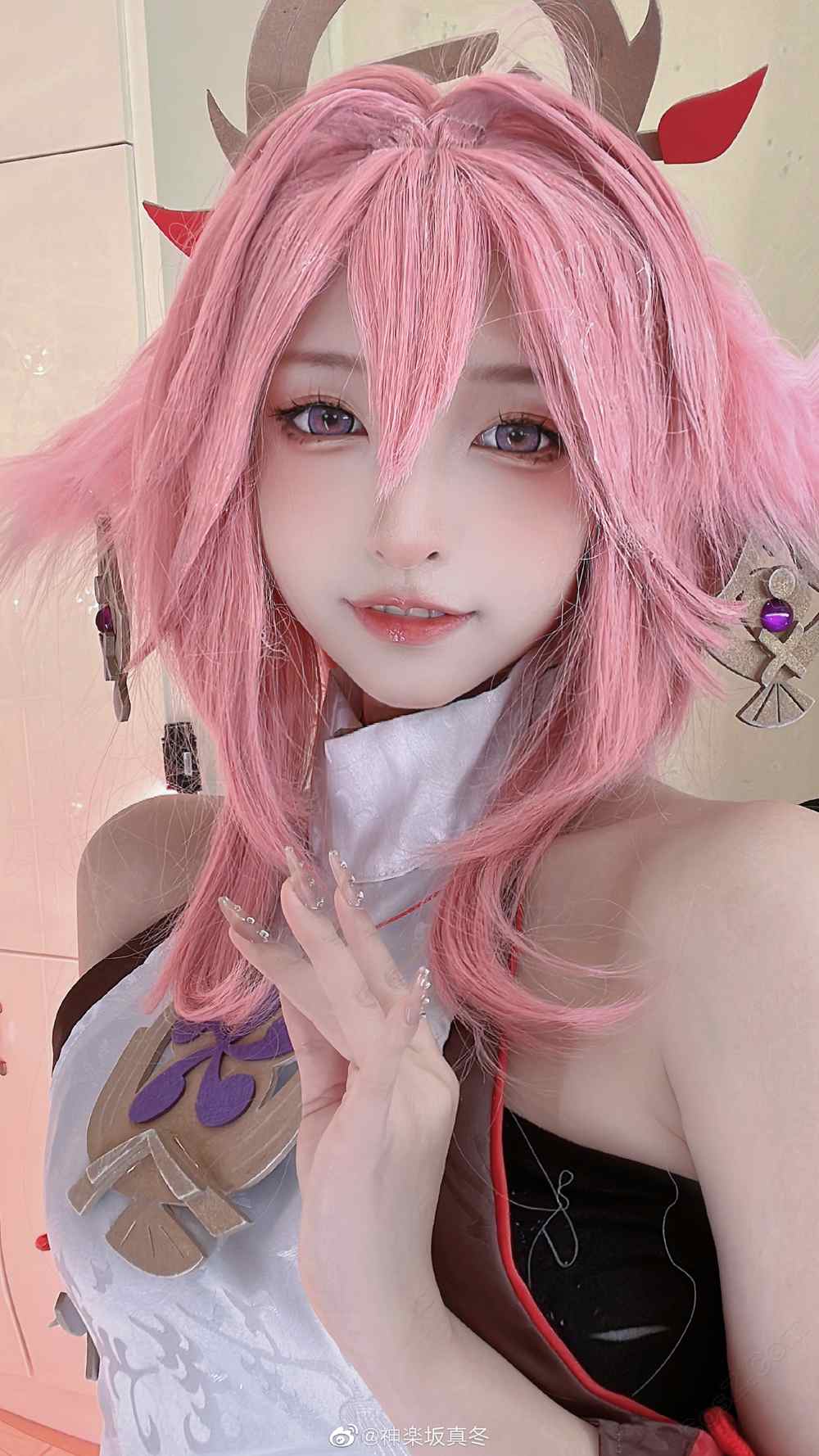 《77游戏社第3402期》粉色的coser