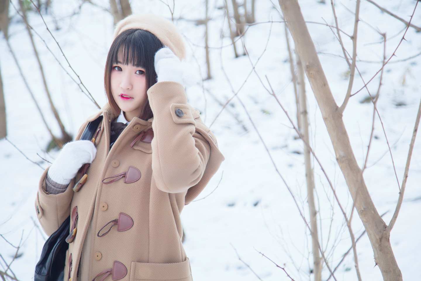 《77游戏社第3215期》雪and少女  梦幻的季节与你相遇
