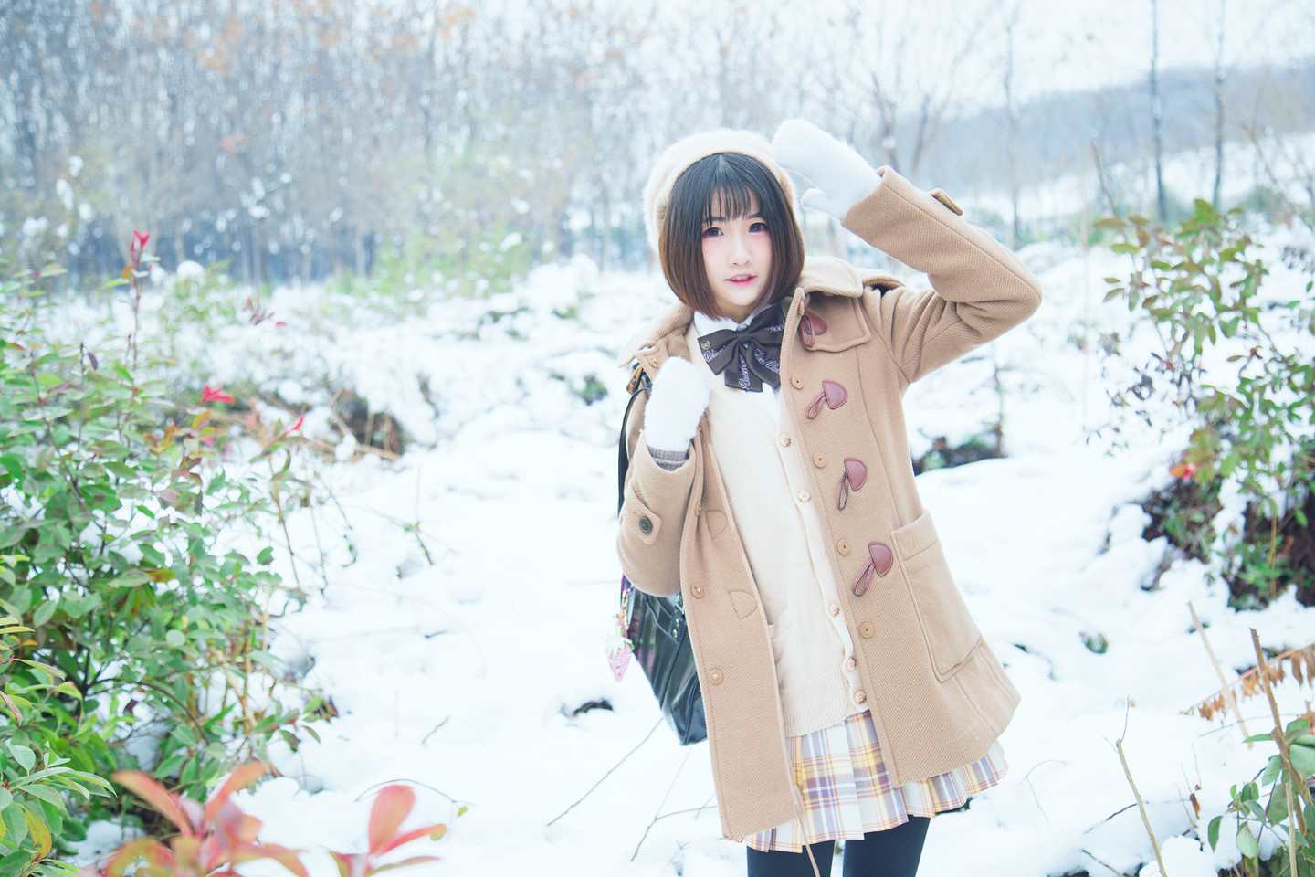 《77游戏社第3215期》雪and少女  梦幻的季节与你相遇
