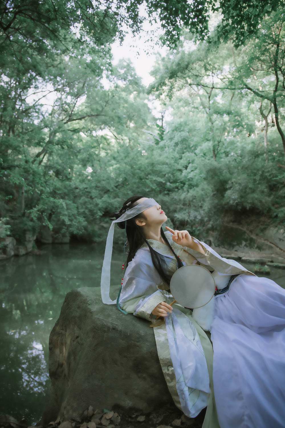 《汉服第702期》三生三世十里桃花白浅