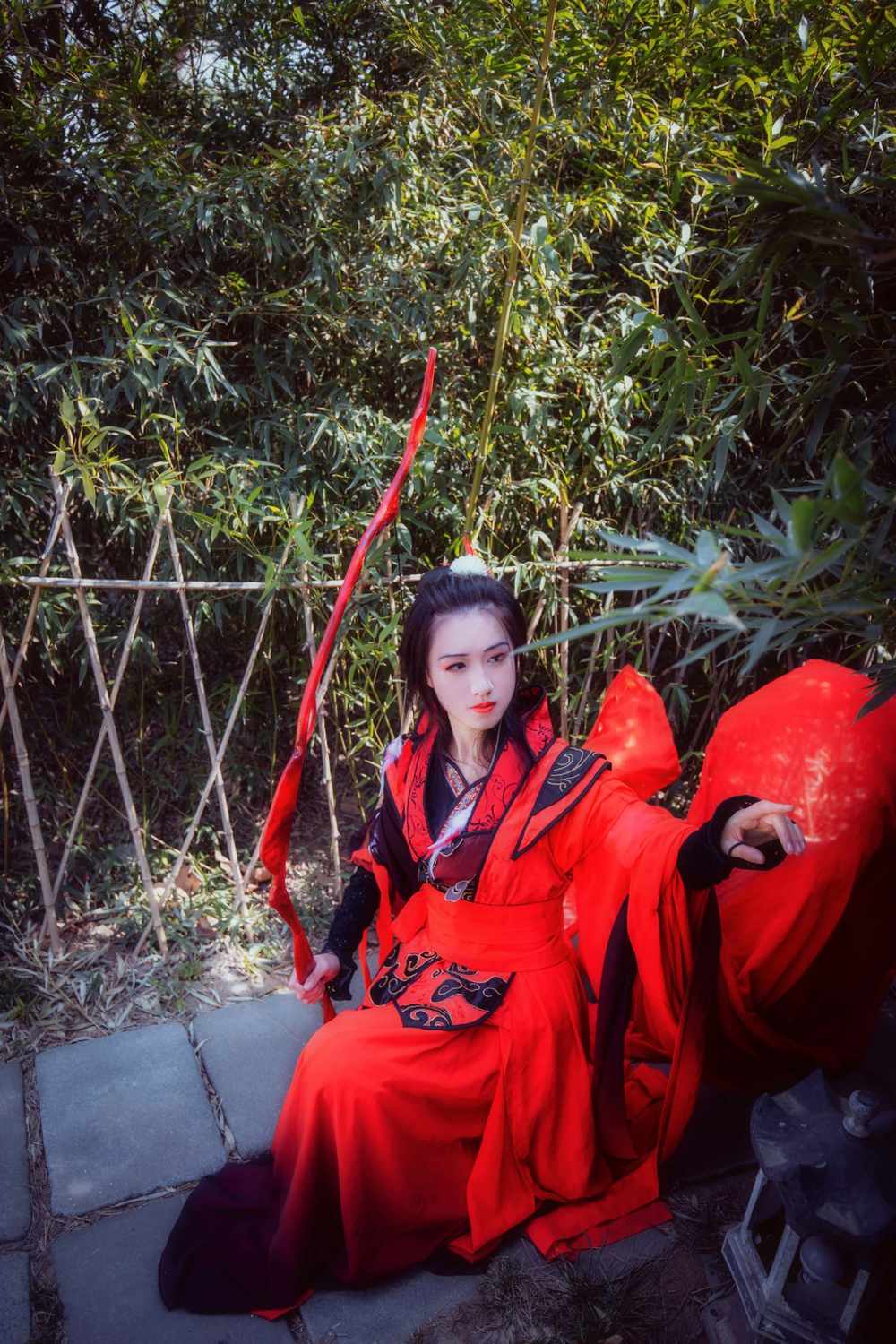 《汉服第700期》三上三世枕上书阿兰若