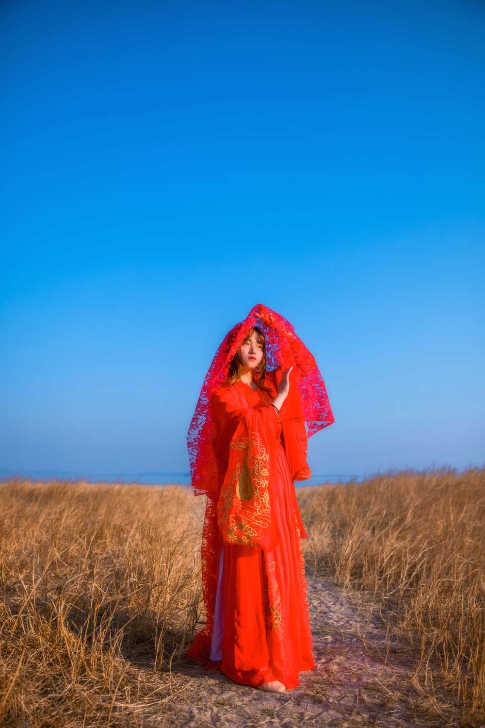 《汉服第693期》秋风起边雁汉服