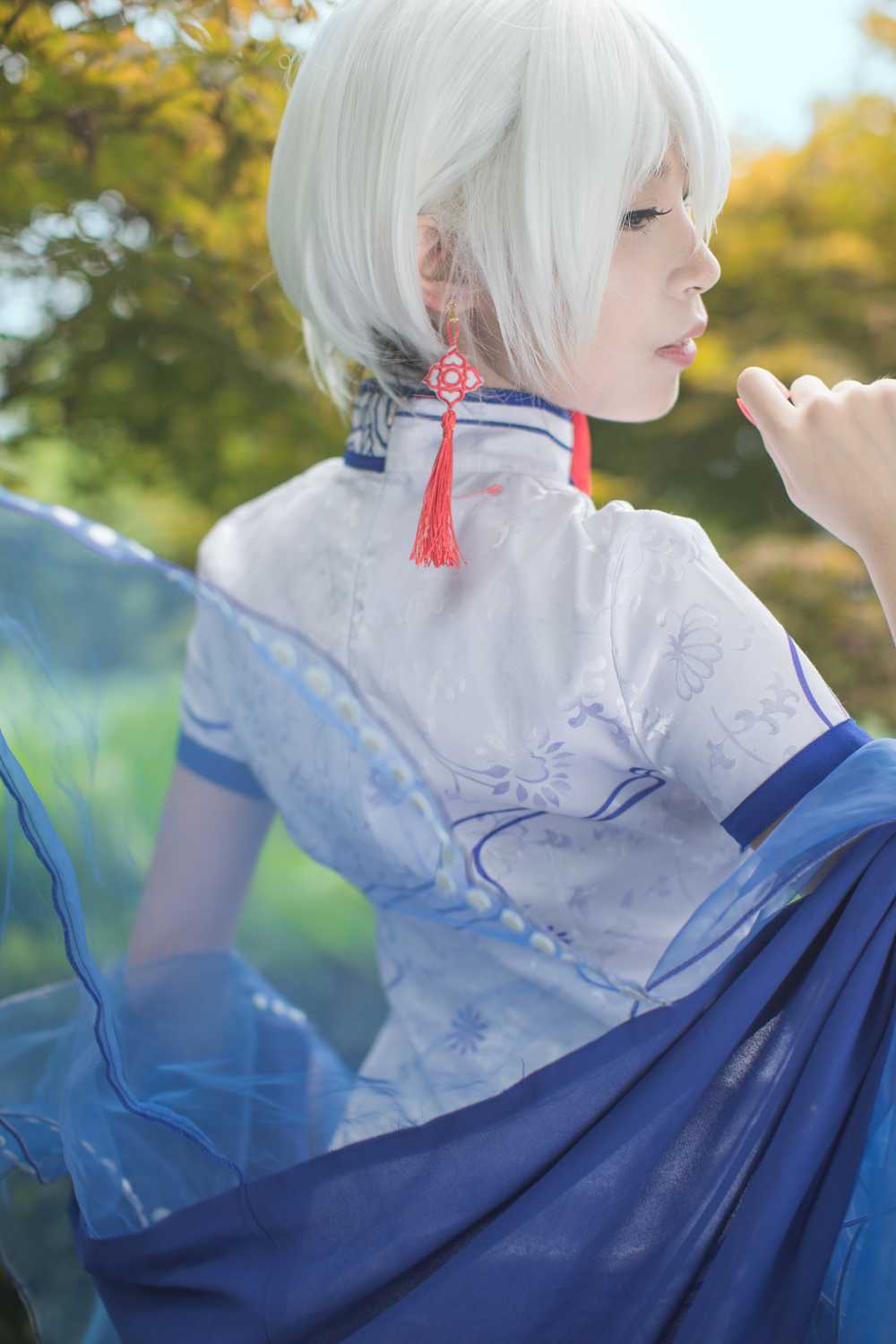 《汉服第688期》青花瓷言