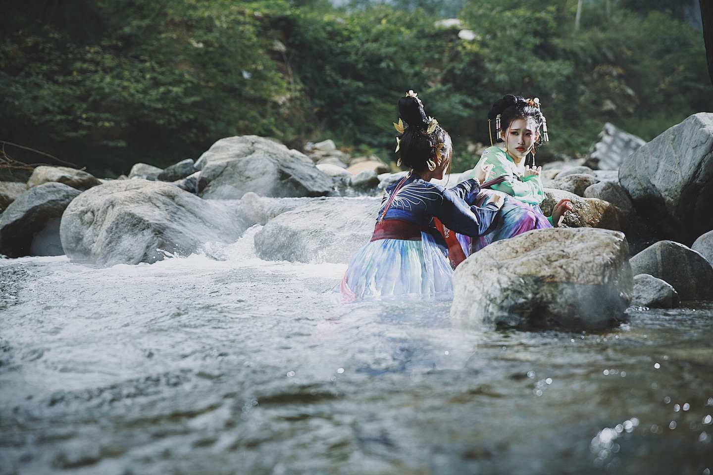 《汉服第718期》水鬼秘闻录