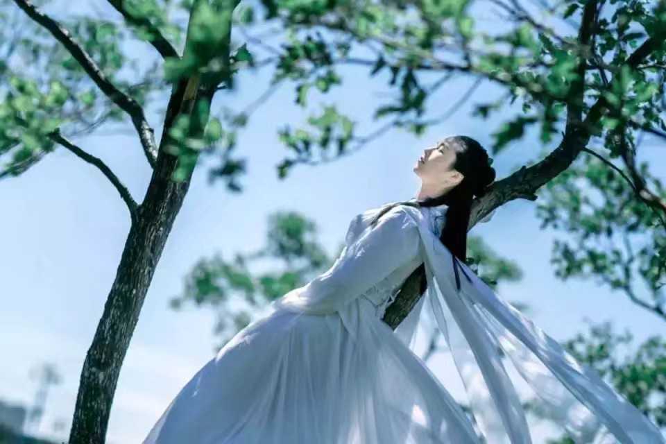 《汉服第713期》神雕侠侣小龙女