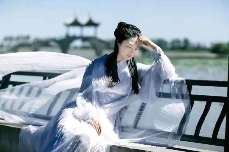 《汉服第713期》神雕侠侣小龙女
