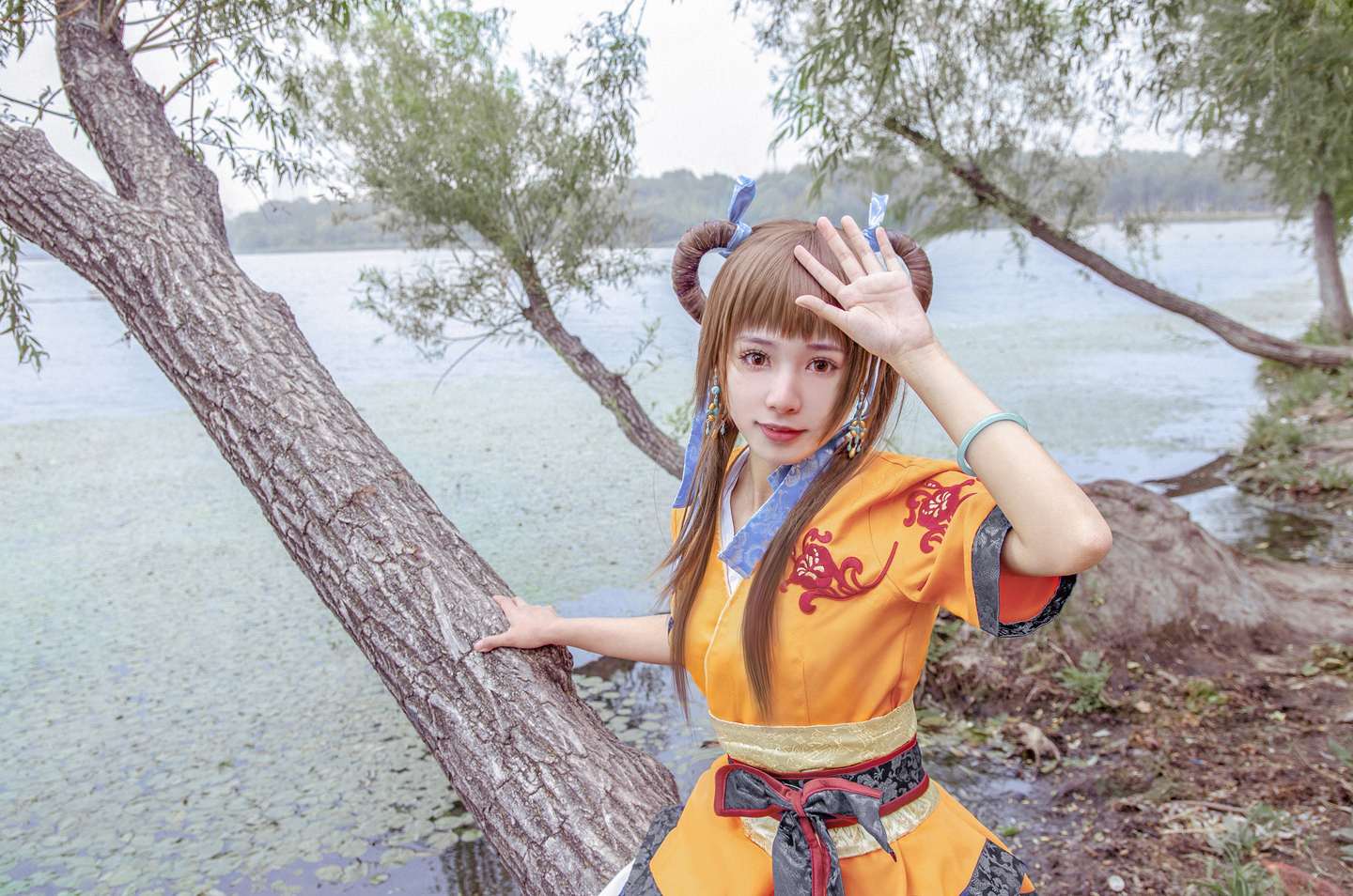 《汉服第680期》秦时明月高月