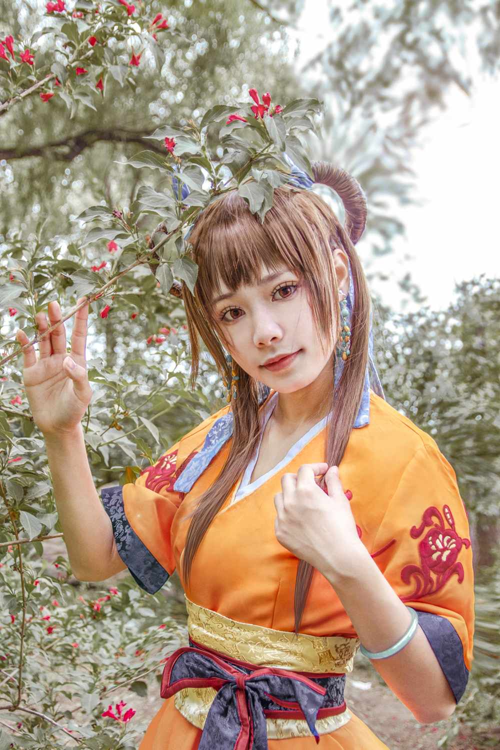 《汉服第680期》秦时明月高月