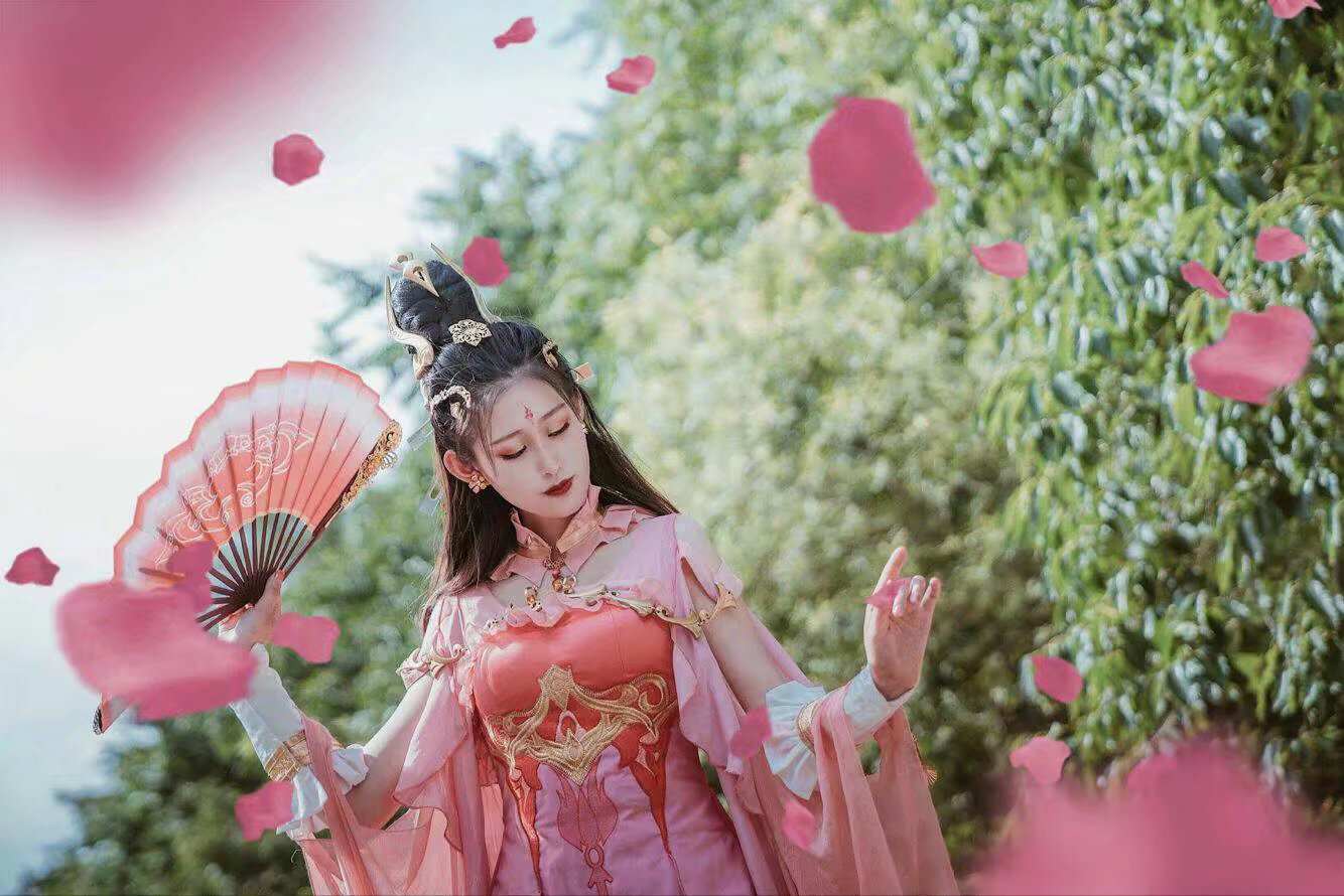 《汉服第645期》当我们秀坊好欺负的很