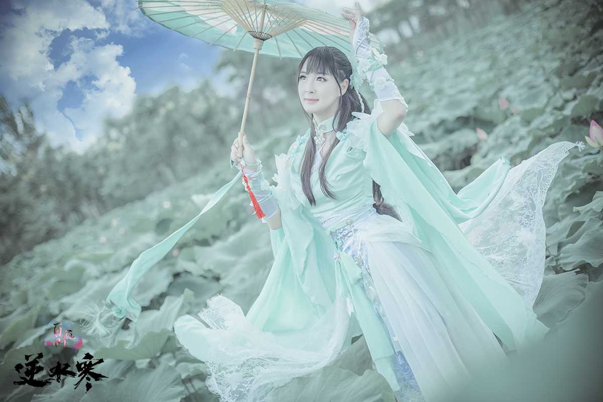 《汉服第644期》逆水寒素问&小荷初绽