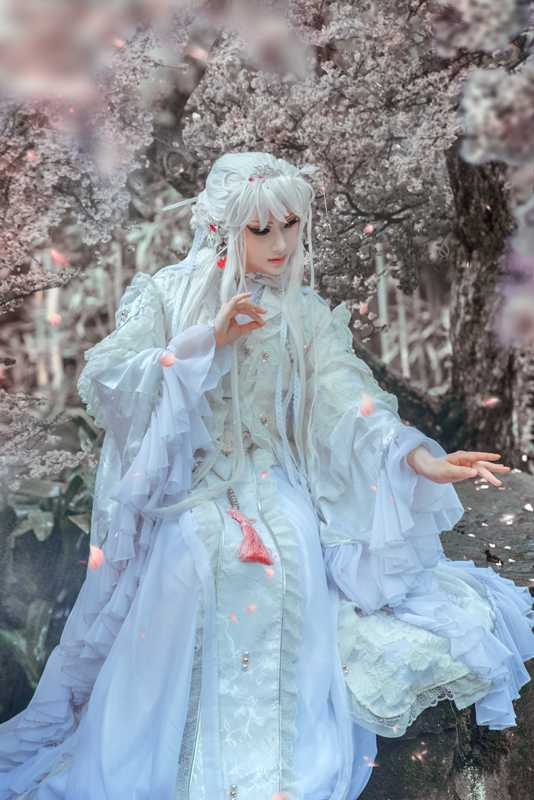 《汉服第654期》霹雳布袋戏芙蓉铸客