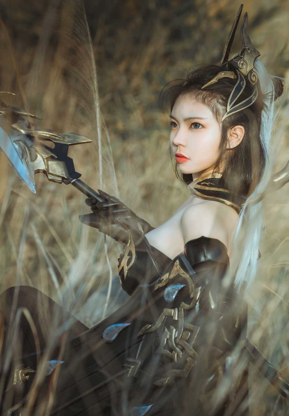 《汉服第427期》朔雪苍云成女