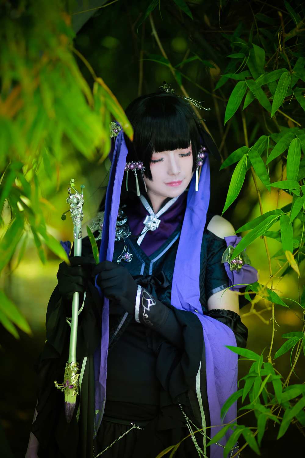 《汉服第422期》定国花萝