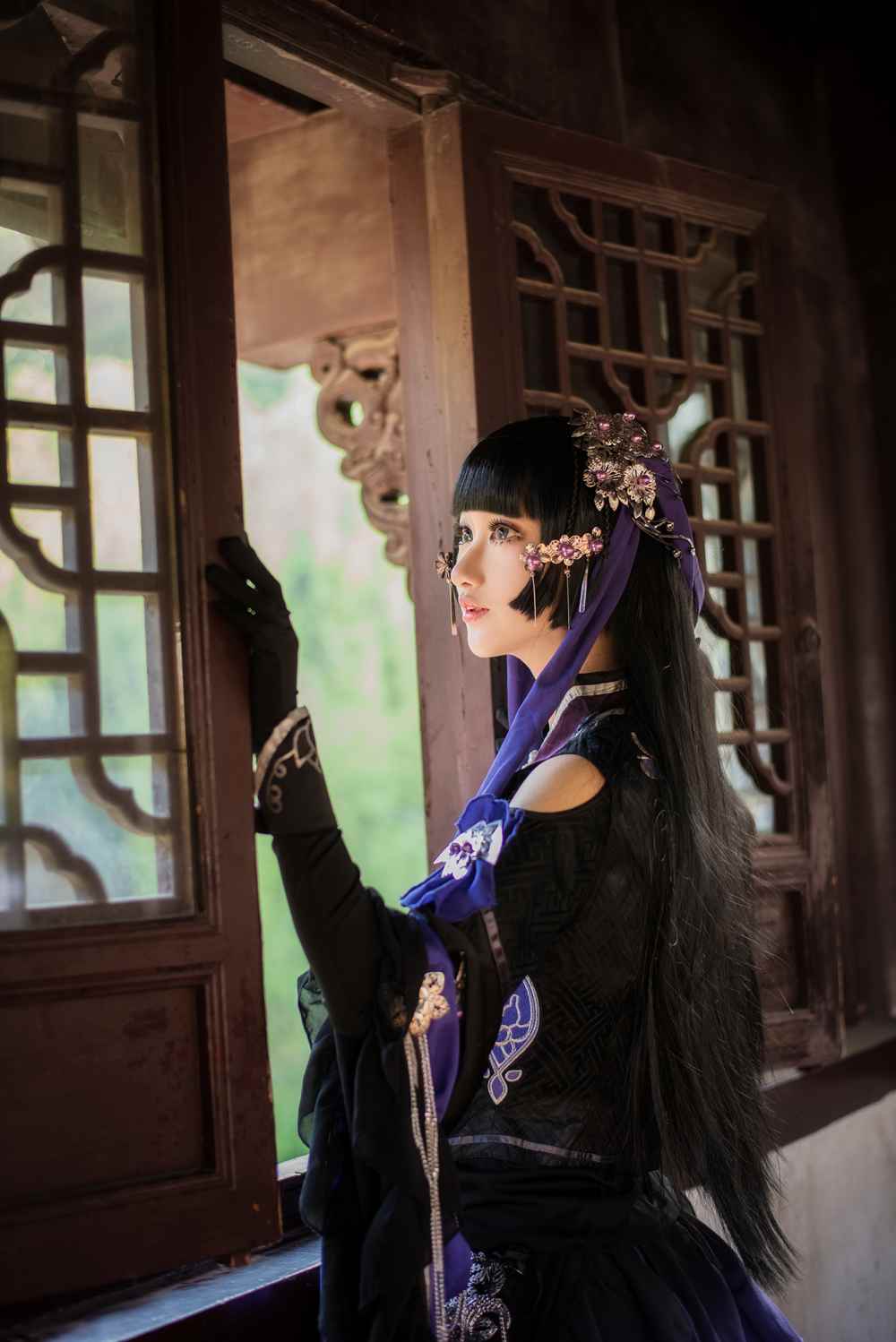 《汉服第476期》定国花萝