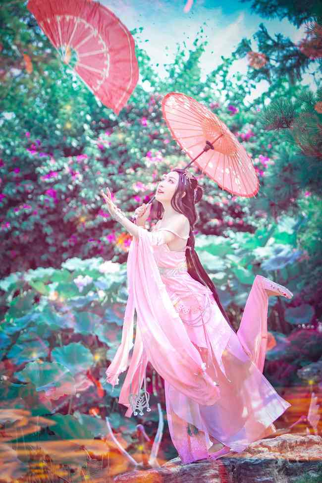 《汉服第417期》冰心舒傲骨云裳舞倾城