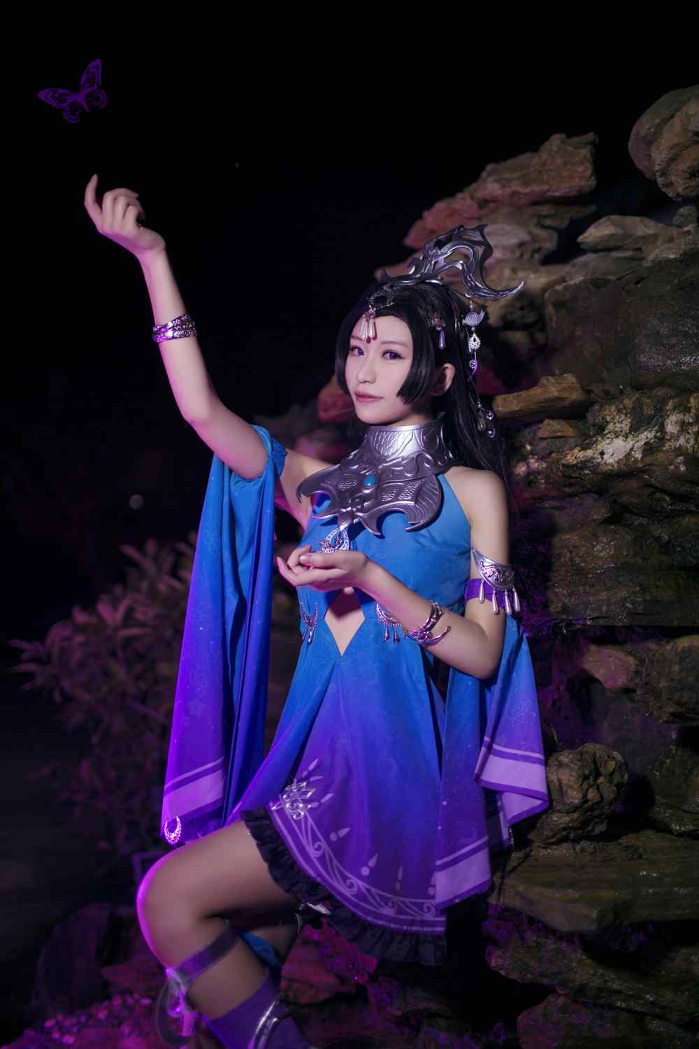 《汉服第477期》毒萝