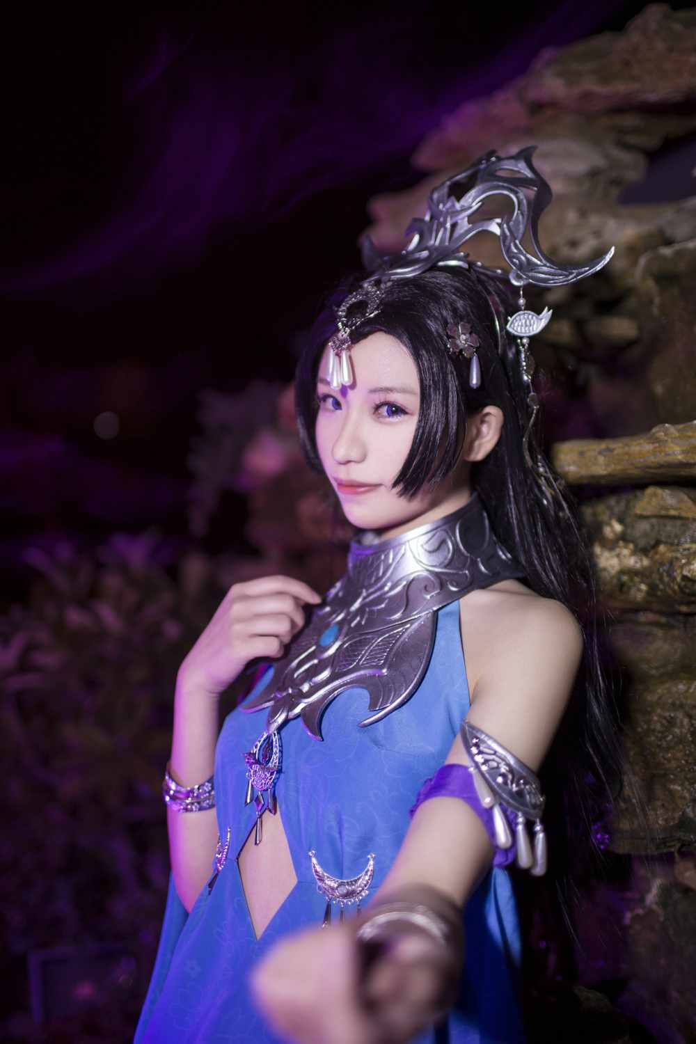 《汉服第477期》毒萝
