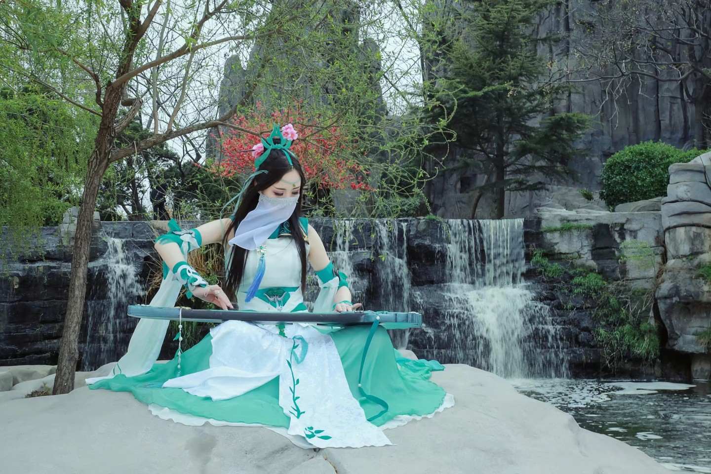 《汉服第418期》生活过得去