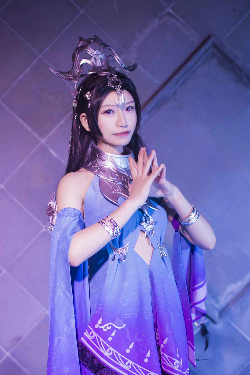 《汉服第477期》毒萝