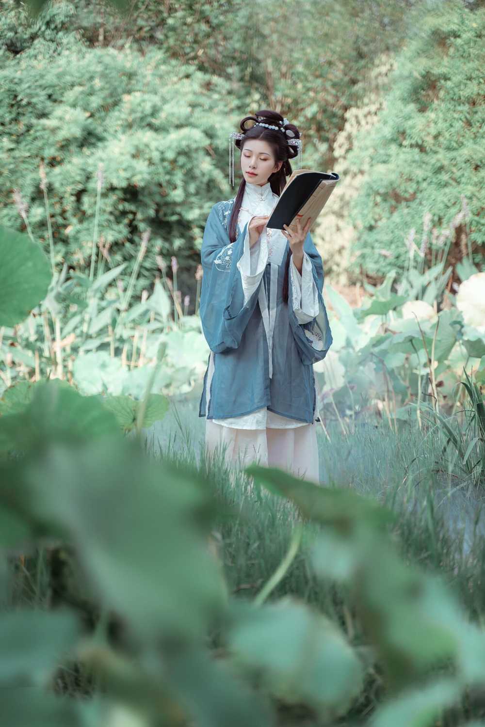 《汉服第372期》汉服写真.金陵往事