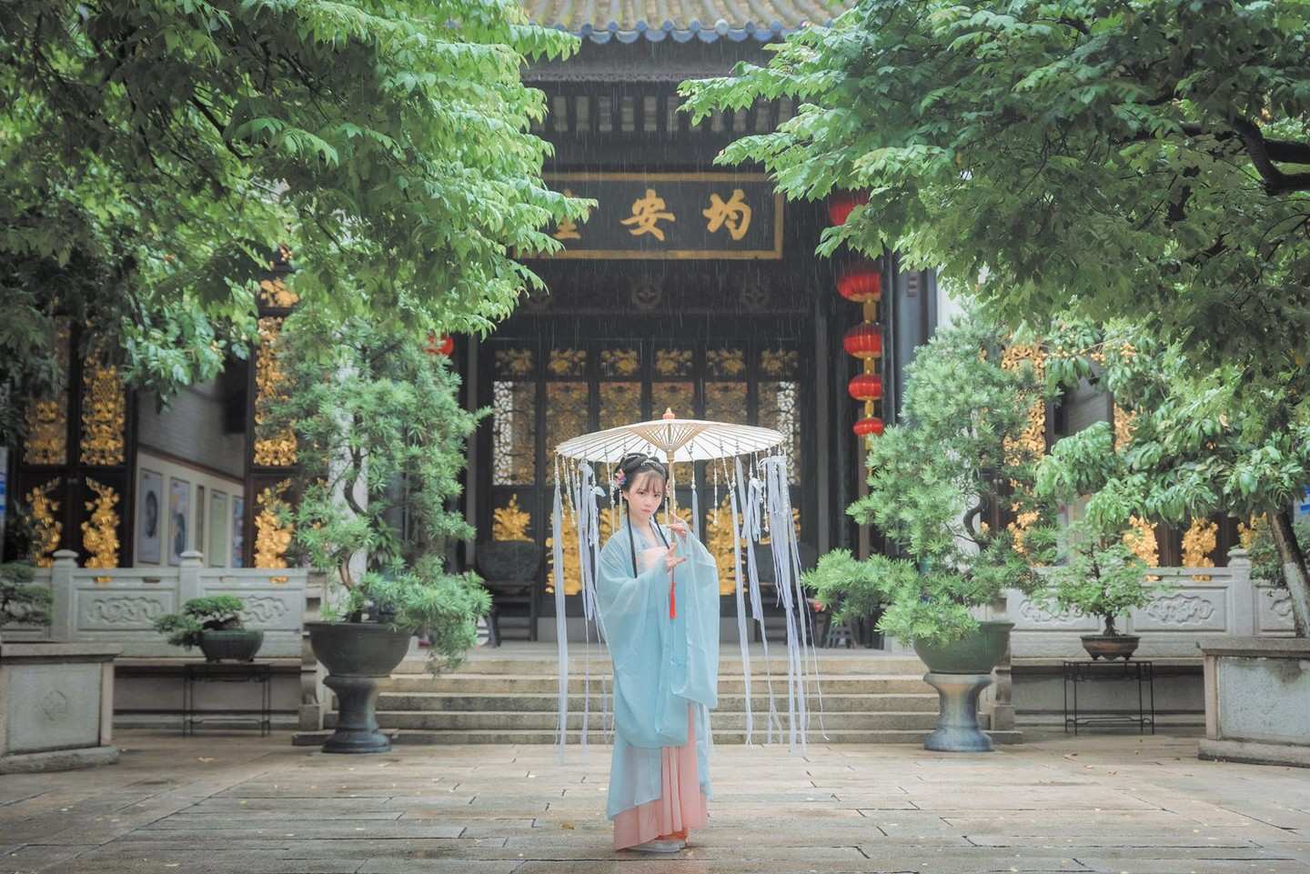 《汉服第374期》汉尚华莲月痕汉服