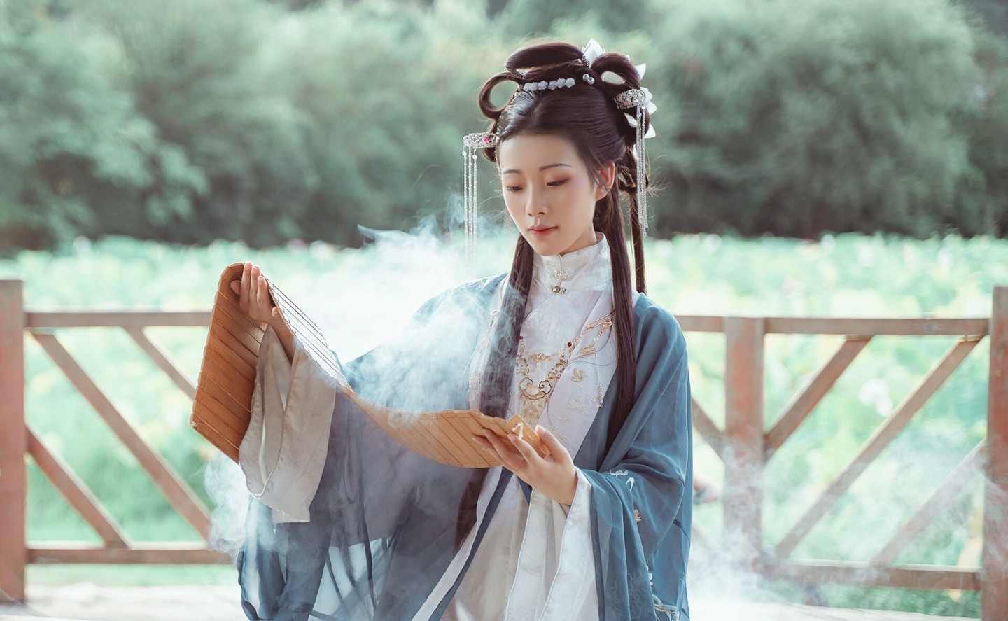 《汉服第372期》汉服写真.金陵往事
