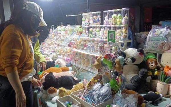 潘家园成年轻人的穷鬼乐园-穷鬼乐园是什么意思