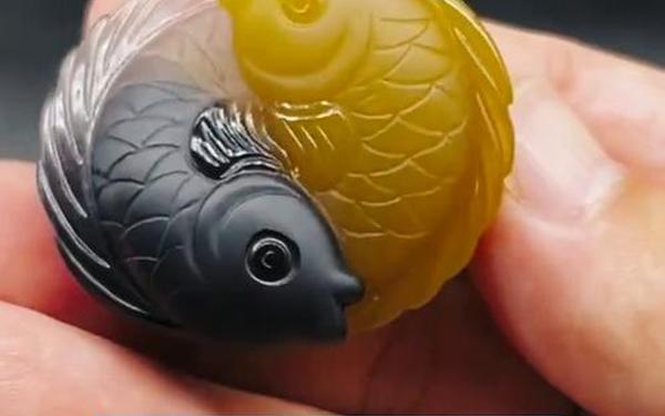 双丫玉佩 一人一半的玉佩