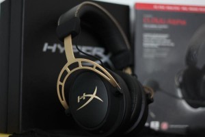 游戏辨音出众 HyperX阿尔法黑金版专业电竞耳机首测