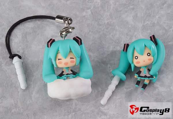 VOCALOID推出初音未来、镜音铃和镜音连手机防尘塞