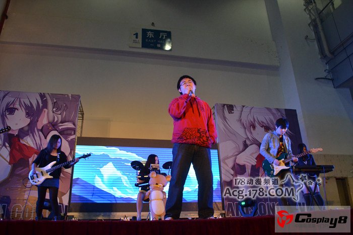 武汉Comiai6同人展报道COS与LIVE篇