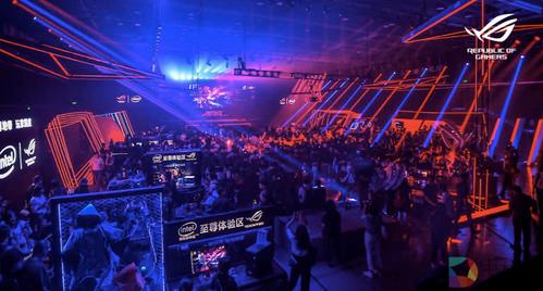 2018 ROG信仰盛会 NO.1电竞显示器“竞力放肆”