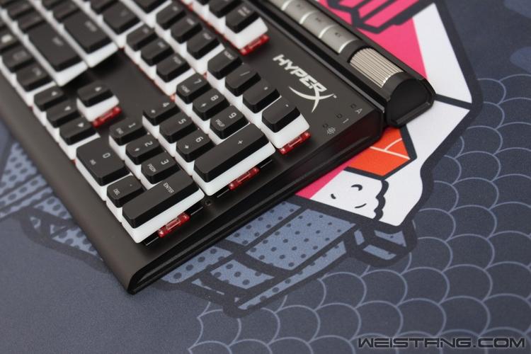 拔草HyperX顶级呼吸键盘!Elite RGB专业FPS玩家真爱