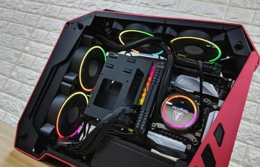 显卡新玩 鑫谷沙漠之鹰MAX重新定义小体新玩