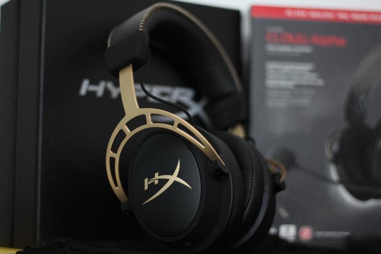 游戏辨音出众 HyperX阿尔法黑金版专业电竞耳机首测