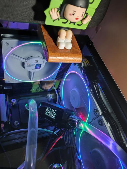骨伽发布Helor 240和Helor 360水冷!水流计逼格高