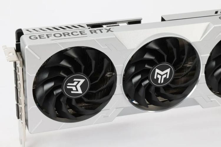 40系光追升级首选!影驰 GeForce RTX™ 4070评测开箱