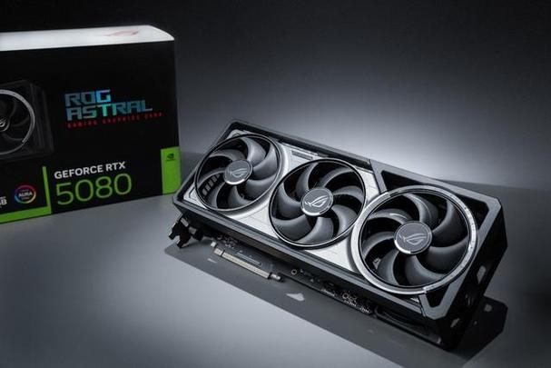 AIPC强实力 华硕RTX 50系显卡提供尖端性能！