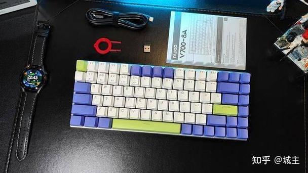 LOL发条连招 雷柏V700-8A多模有线无线背光游戏机械键盘宏定义驱动设置