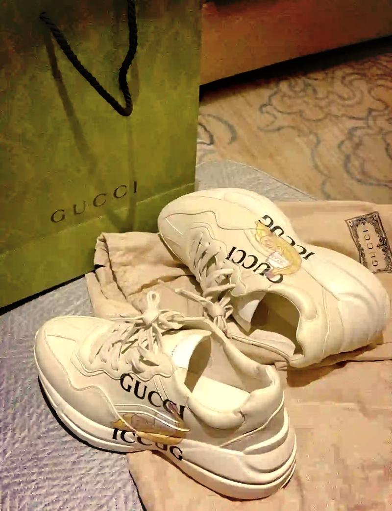 GUCCI与羚邦携手推出Bananya香蕉喵系列时尚单品